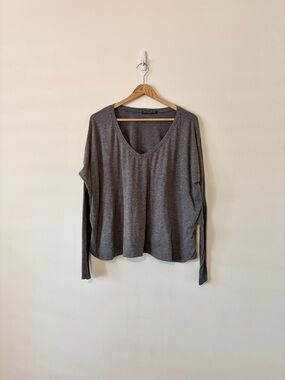 Brandy Melville Heather Gray V-Neck Long Sleeve Tee